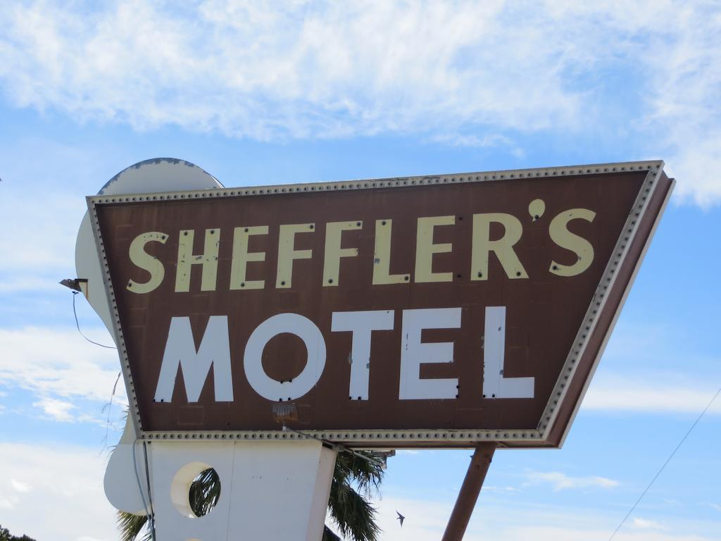 Sheffler'S Motel Salome Kültér fotó